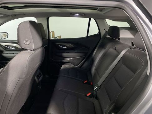 Used 2023 GMC Terrain SLE w/ Driver Convenience Package image 22