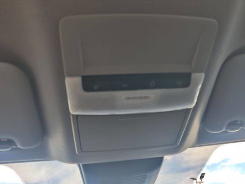 Used 2020 Nissan Sentra SV w/ Lighting Package image 44