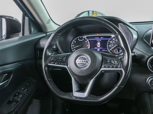 Used 2021 Nissan Sentra SV FWD image 12