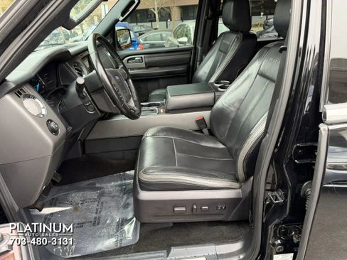 Used 2017 Ford Expedition Platinum AWD/4WD image 13