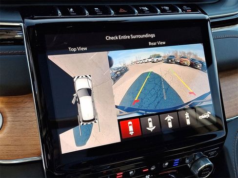 Certified 2024 Jeep Grand Cherokee L Summit image 15