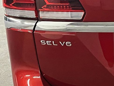 Used 2023 Volkswagen Atlas SEL Premium image 39