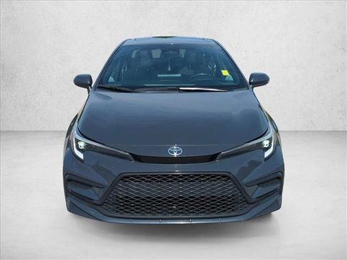 Used 2023 Toyota Corolla SE w/ SE Premium Package FWD image 2