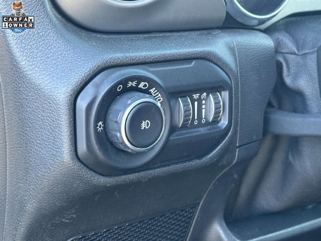 Used 2021 Jeep Wrangler Sport AWD/4WD image 15