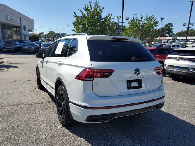 Certified 2024 Volkswagen Tiguan SE R-Line FWD image 6