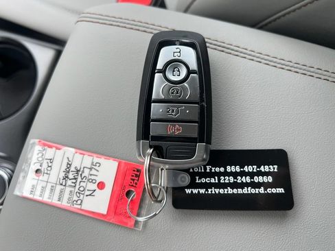 New 2026 Ford Explorer Active w/ Active Comfort Package RWD image 44