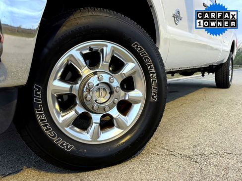 Used 2015 Ford F350 Lariat w/ Lariat Ultimate Package image 2