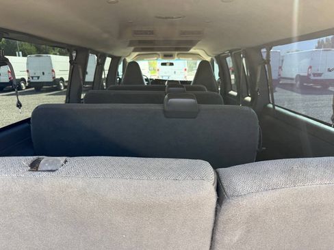 Used 2020 Chevrolet Express 3500 LS RWD image 26