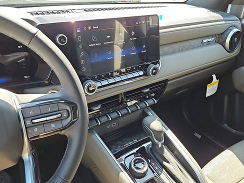 New 2026 Chevrolet Colorado ZR2 AWD/4WD image 8