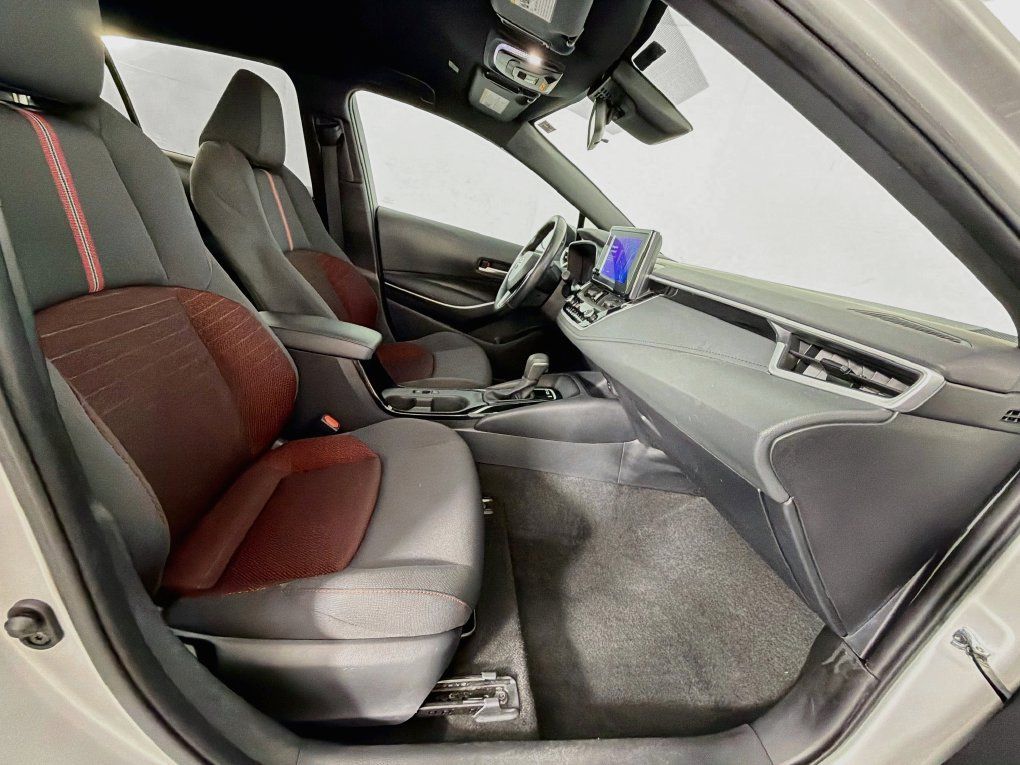 Used 2023 Toyota Corolla SE FWD image 30