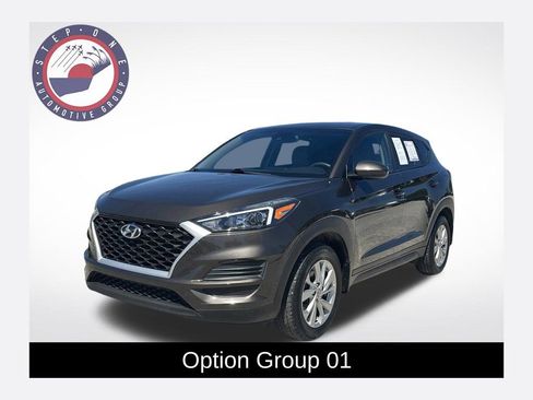 Used 2019 Hyundai Tucson SE image 1
