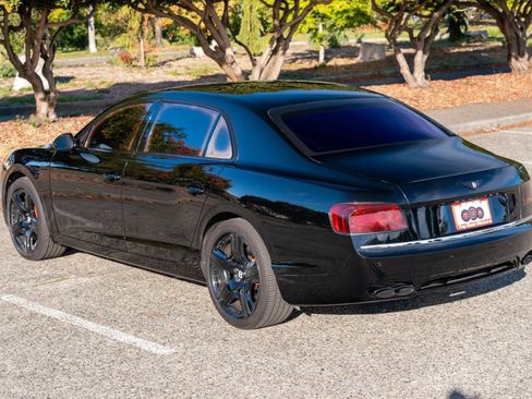 Used 2015 Bentley Flying Spur V8 image 36