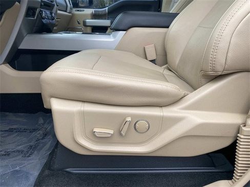 Certified 2017 Ford F250 Lariat w/ Lariat Ultimate Package image 56