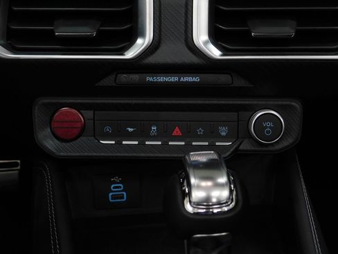 Used 2025 Ford Mustang GT Premium RWD image 53