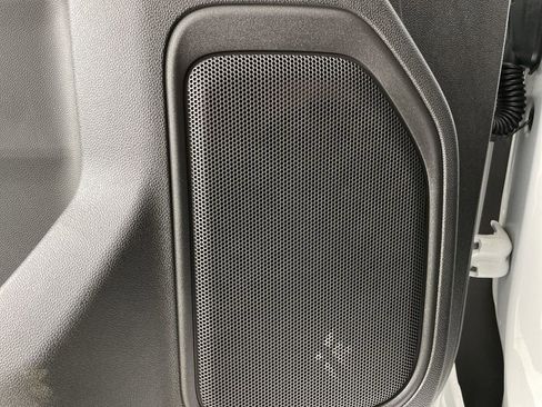 Used 2024 GMC Sierra 2500 Pro w/ Convenience Package image 23