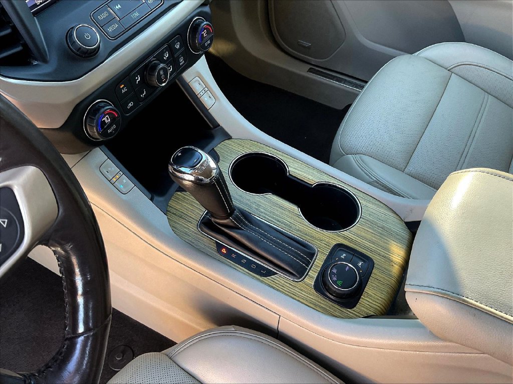 Used 2019 GMC Acadia Denali FWD image 20