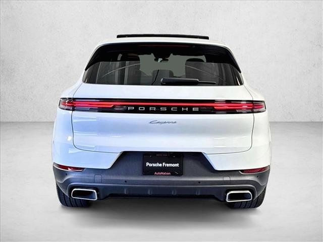 Used 2026 Porsche Cayenne AWD/4WD image 10