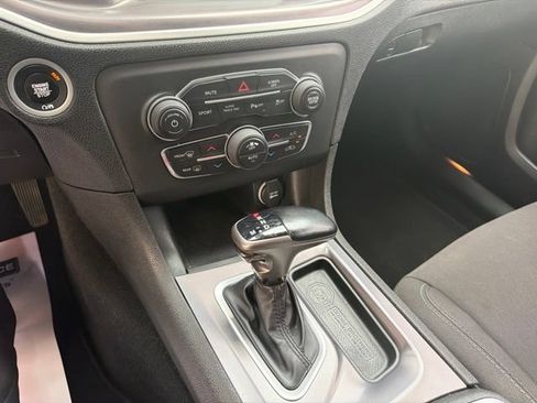 Used 2022 Dodge Charger R/T RWD image 11