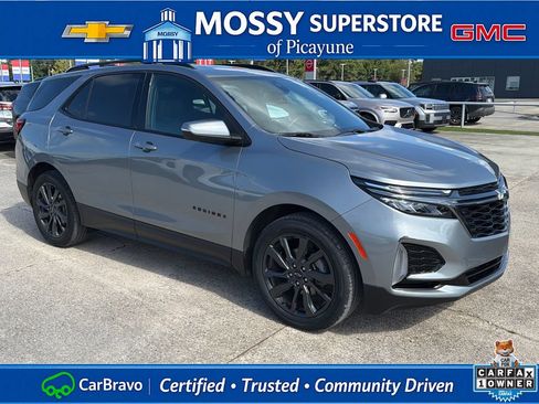 Certified 2023 Chevrolet Equinox RS w/ RS Leather Package FWD image 10