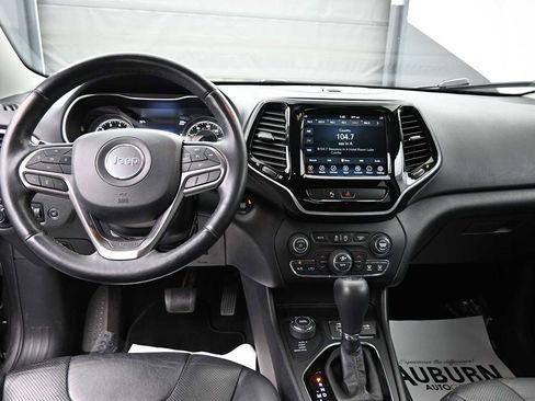 Used 2019 Jeep Cherokee Limited AWD/4WD image 14