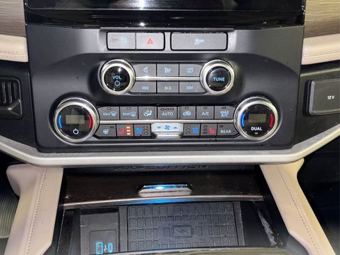 Certified 2024 Ford Expedition Limited image 33