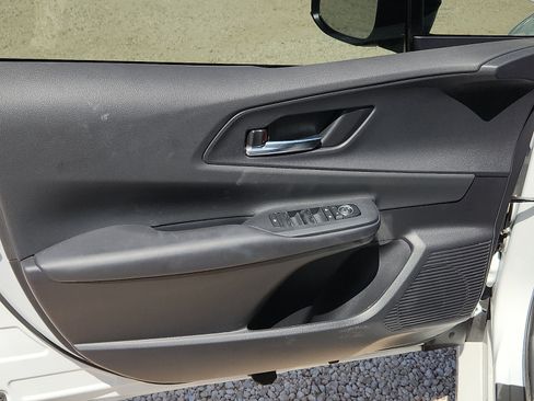 Used 2026 Toyota Prius FWD image 12