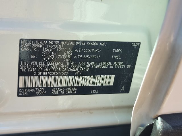 Used 2025 Toyota RAV4 XLE AWD/4WD image 28