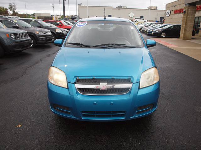Used 2009 Chevrolet Aveo Sedan FWD image 4