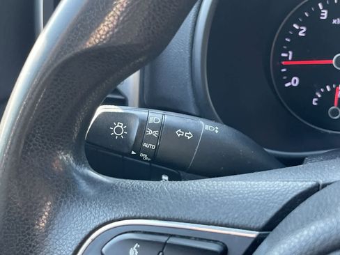 Used 2018 Kia Sportage LX FWD image 26
