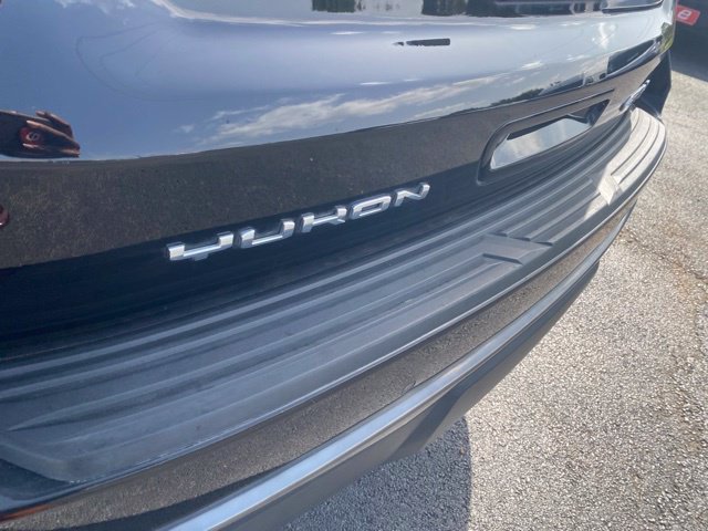 Used 2023 GMC Yukon XL AT4 AWD/4WD image 43