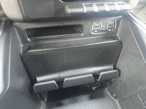 Used 2022 RAM 1500 Big Horn AWD/4WD image 53
