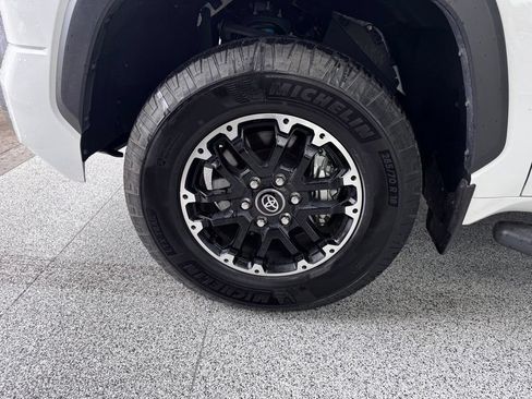 Certified 2025 Toyota Tundra SR5 AWD/4WD image 16