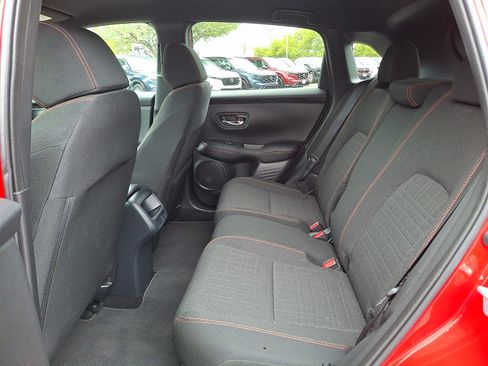 Used 2025 Honda HR-V Sport image 10