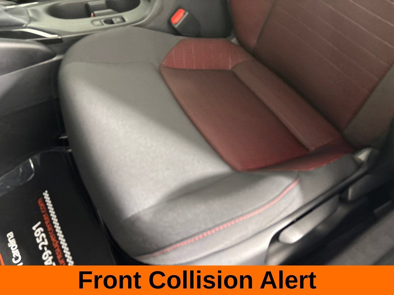 Used 2026 Toyota Corolla SE FWD image 12