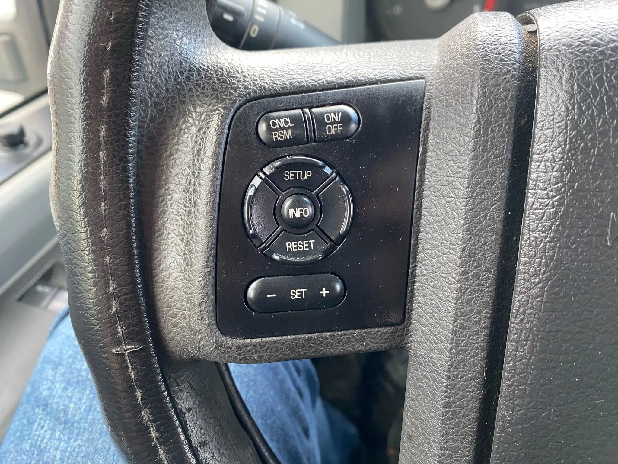 Used 2016 Ford F550 4x4 Regular Cab Super Duty image 19