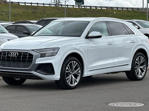 Used 2023 Audi Q8 Premium Plus w/ Premium Plus Package image 7