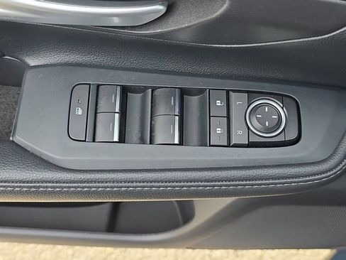 Certified 2024 Toyota Grand Highlander XLE image 29