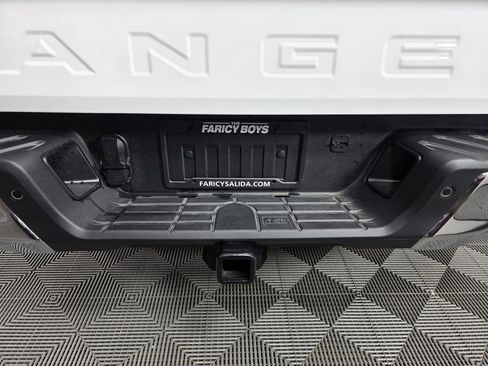 Used 2025 Ford Ranger Lariat w/ Chrome Accent Package image 8