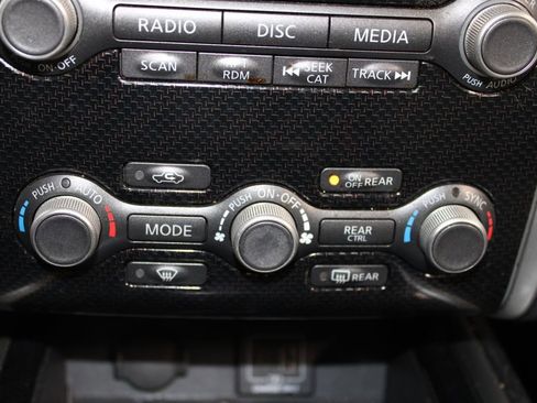 Used 2020 Nissan Pathfinder SV w/ Rock Creek Edition image 27