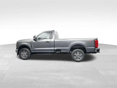 New 2025 Ford F350 XLT image 5