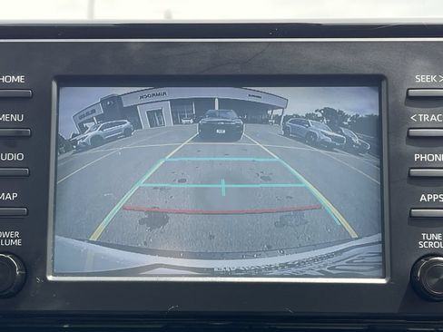 Used 2019 Toyota RAV4 LE w/ Carpet Mat Package AWD/4WD image 32