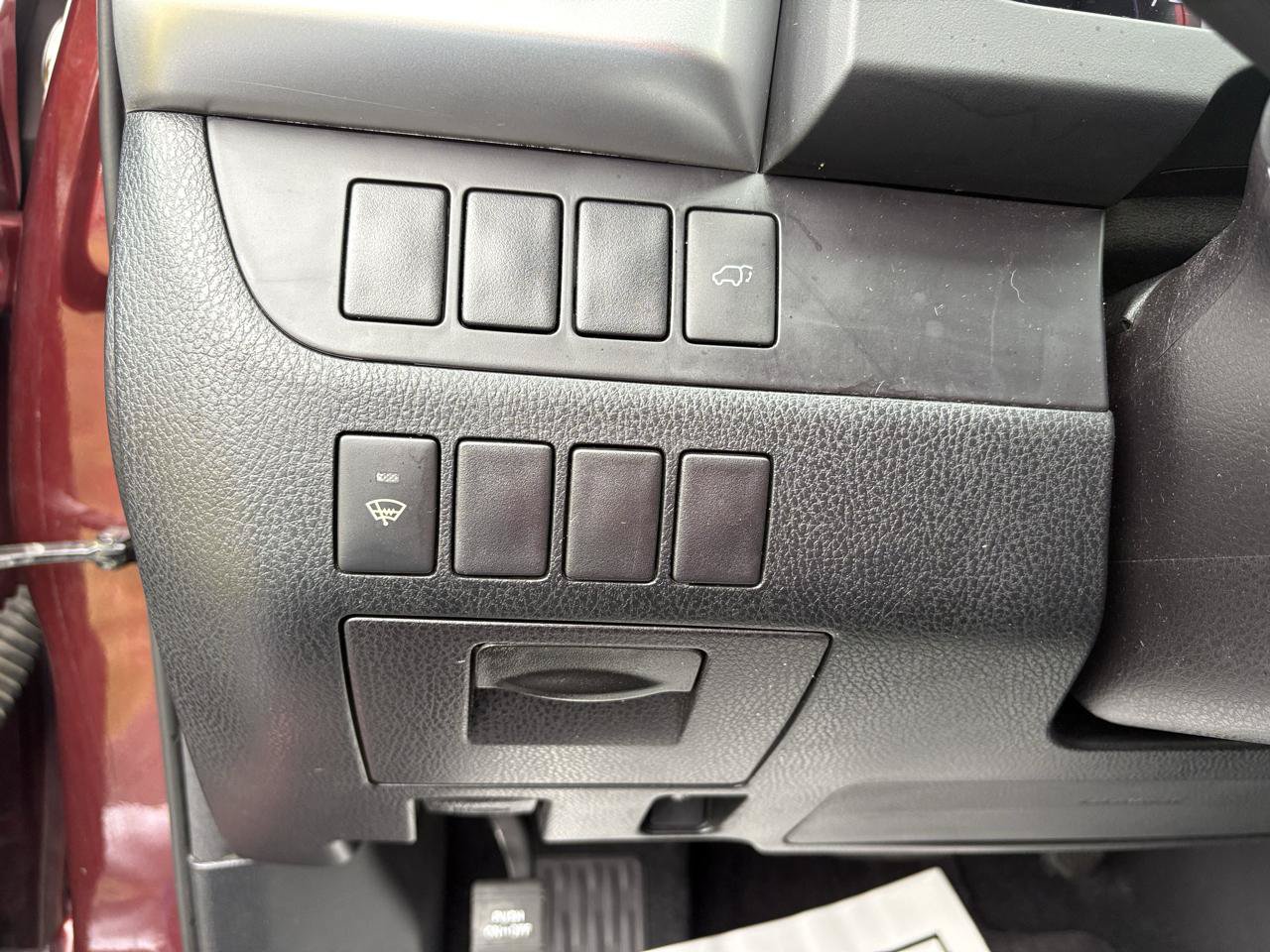 Used 2016 Toyota Highlander XLE AWD/4WD image 8