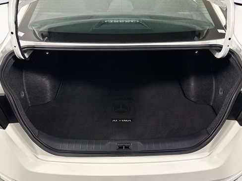 Used 2025 Nissan Altima 2.5 S FWD image 22