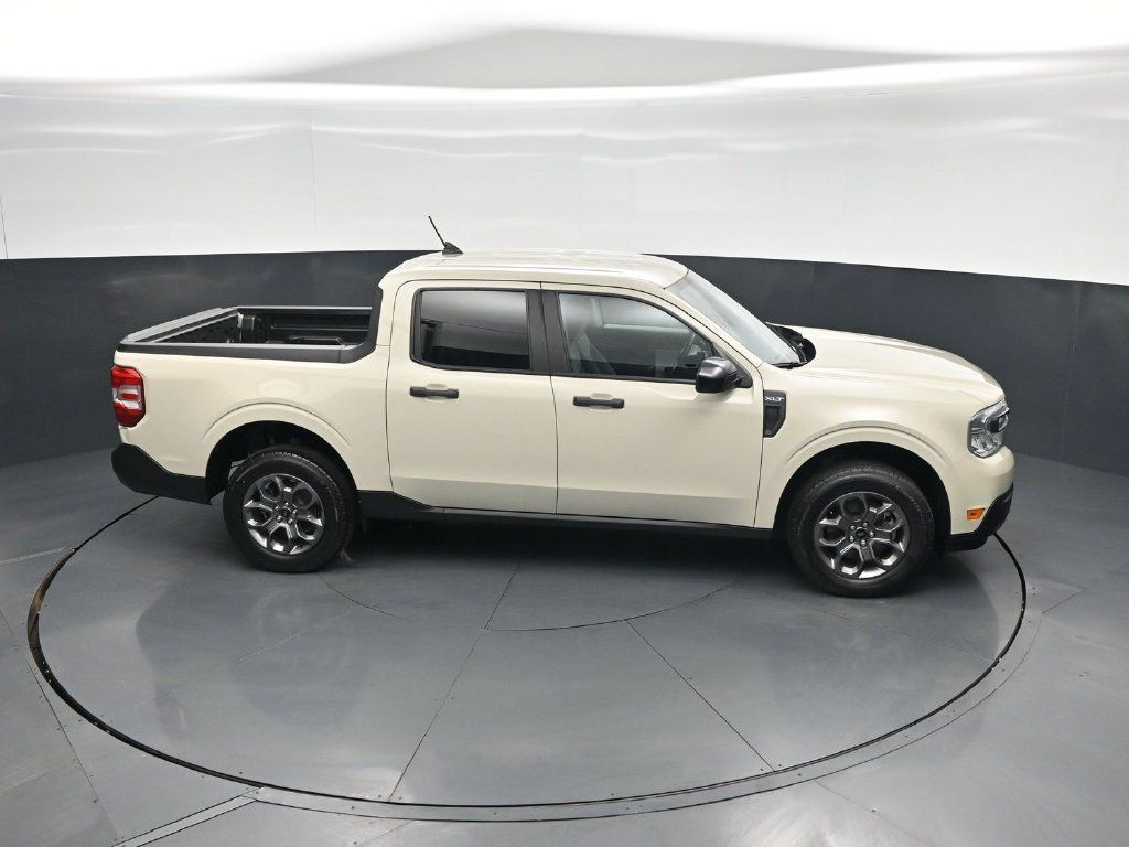 Certified 2024 Ford Maverick XLT w/ XLT Luxury Package FWD image 51
