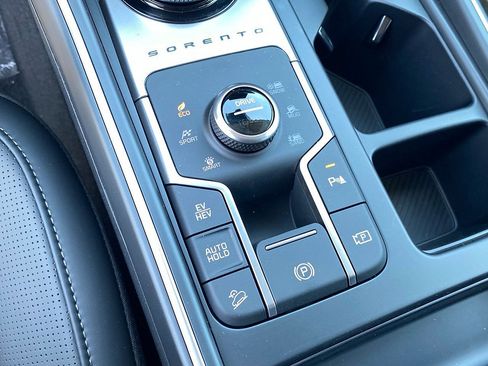 New 2026 Kia Sorento EX AWD/4WD image 19