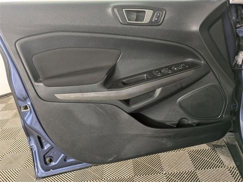 Used 2021 Ford EcoSport SE w/ SE Convenience Package image 11