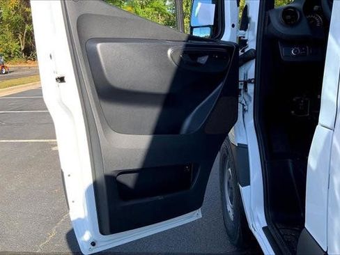New 2026 Mercedes-Benz Sprinter 2500 image 9