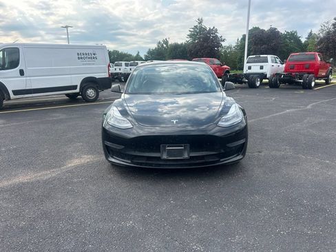 Used 2021 Tesla Model 3 Long Range AWD/4WD image 3