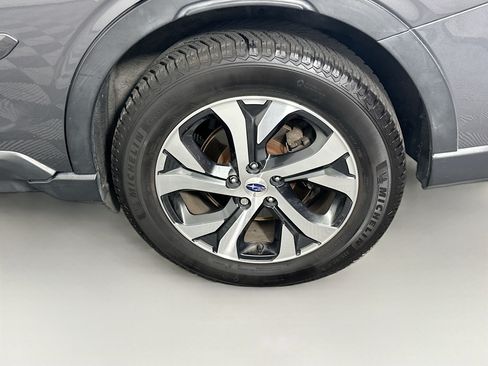 Used 2021 Subaru Outback Limited AWD/4WD image 11