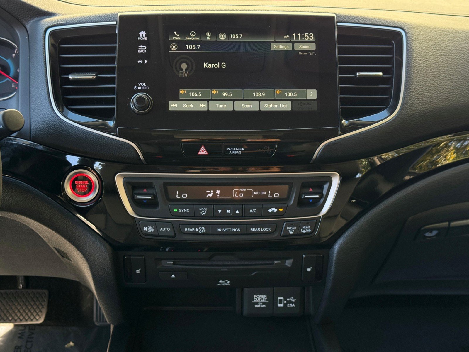 Used 2020 Honda Pilot Touring image 24